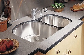 Undermount Sink in Laminate Countertop